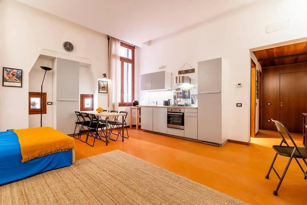 Apartment Design Loft In Venice - San Polo Italy